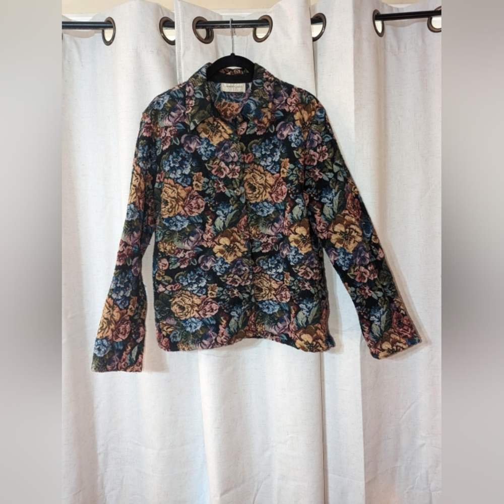 Vintage Floral Tapestry Button Down Jacket - Picture 6 of 6
